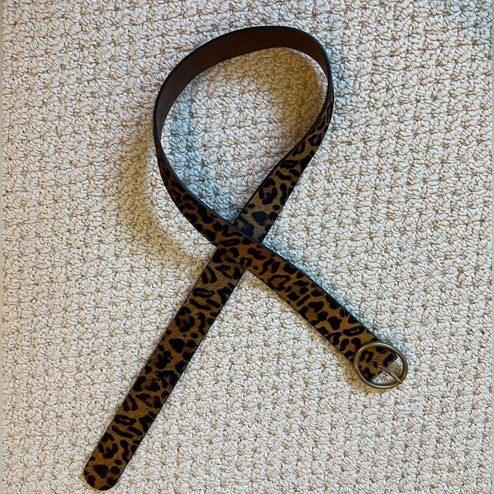 American Eagle Cheetah print belt